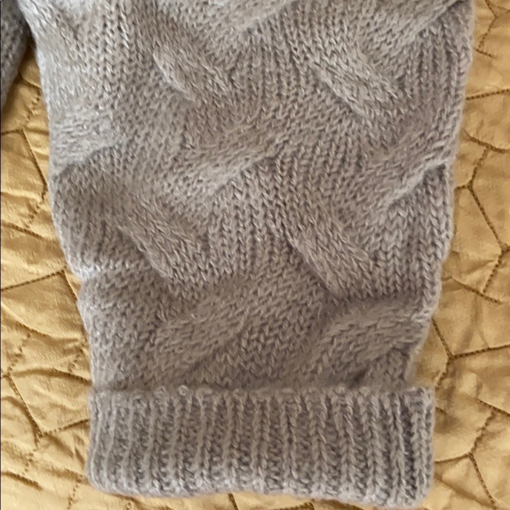 Winter cardigan size M . - Picture 5 of 8